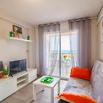 Апартаменты Fantastic Seaview